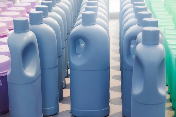 تصویر 3 از مایع ظرفشویی بزرگ با حجم بیشتر و فرمول غلیظ برای شستشوی طولانی