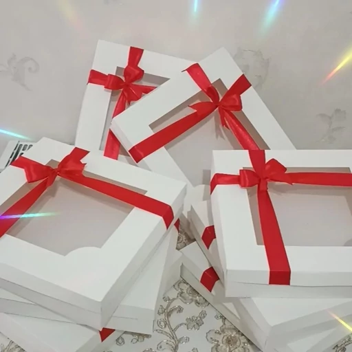 تصویر 3 از جعبه شیرینی سایز 26 × 31 ارتفاع 6 درب ویترینی