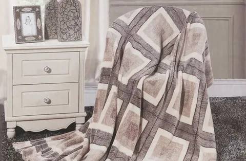 تصویر 1 از پتو مسافرتی کم حجم جمع و جور