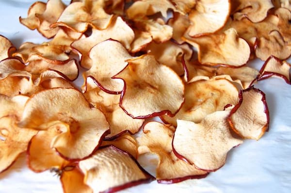 سیب خشک فله طبیعی سرشار از ویتامین و فیبر