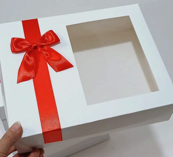 جعبه شیرینی طلقی برای شیرینی و کلوچه