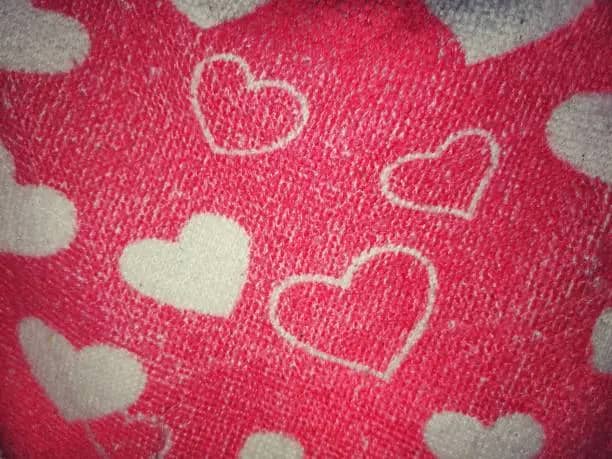 تصویر 1 از پتو مسافرتی یک نفره قلبی عاشقانه کوچک