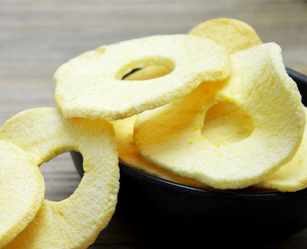 تصویر 3 از سیب خشک رنگی تازه و سالم برای کودکان و بزرگسالان