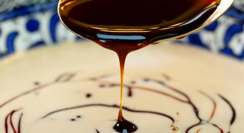 تصویر 5 از شیره خرما تازه‌ + بافت یکنواخت و غلیظ