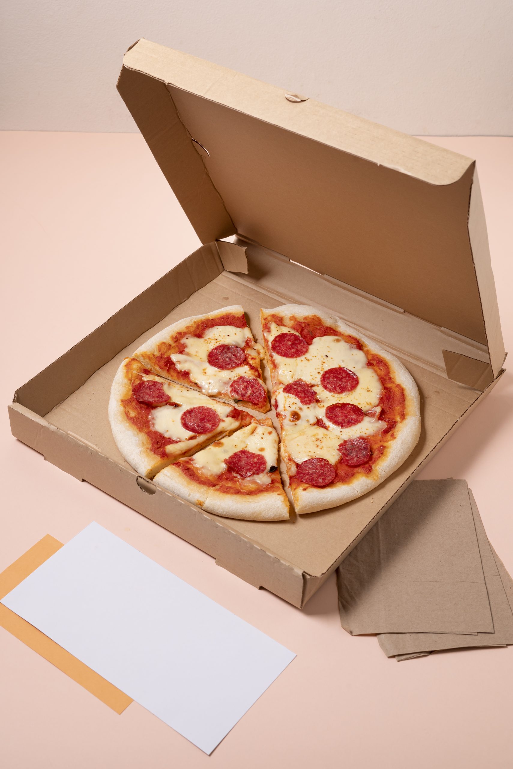 تصویر 4 از جعبه پیتزا فست فودی با گردش هوای مناسب