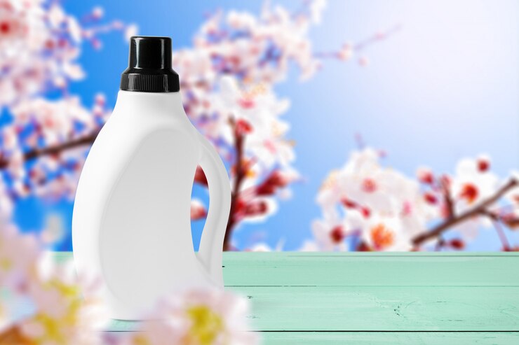 تصویر 1 از مایع لباسشویی با فرمول سریع حل شدن برای شستشوی آسان و سریع