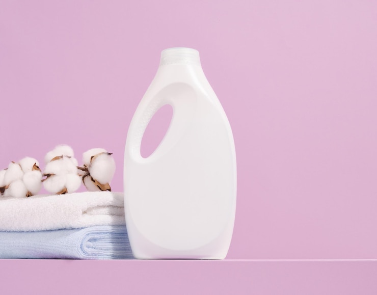 تصویر 2 از مایع لباسشویی با رایحه نعناع برای پاک‌ کنندگی قوی و حس تازگی