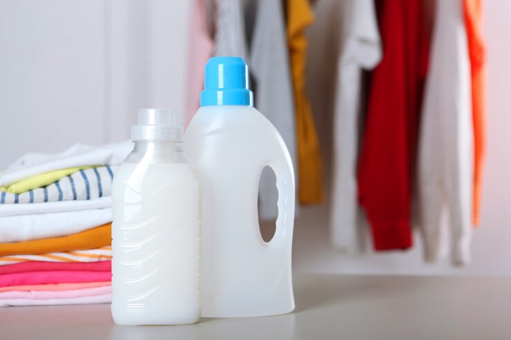 تصویر 1 از مایع لباسشویی مخصوص لباس های رنگ ثابت با محافظت طولانی رنگ