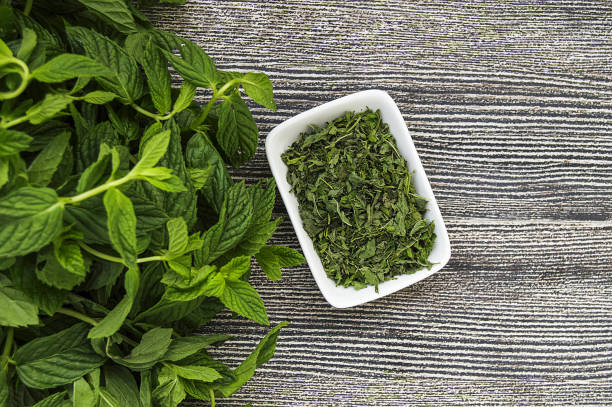 تصویر 2 از نعنا خشک صادراتی با بسته‌ بندی استاندارد