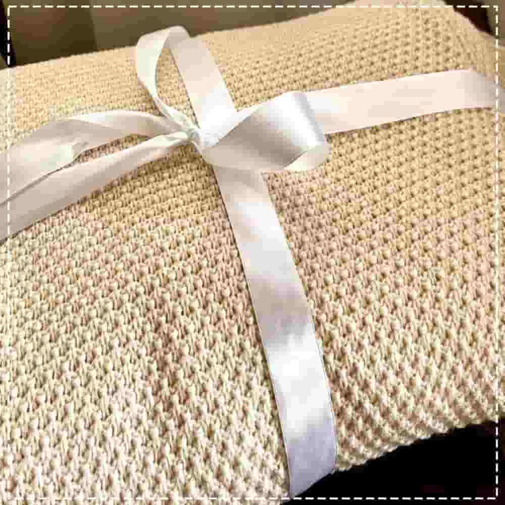 تصویر 4 از شال مبل قلاب بافی با طرح ظریف و بافت مقاوم