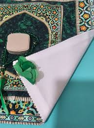 تصویر 3 از سجاده مخمل ترمز دار متناسب با هر سلیقه