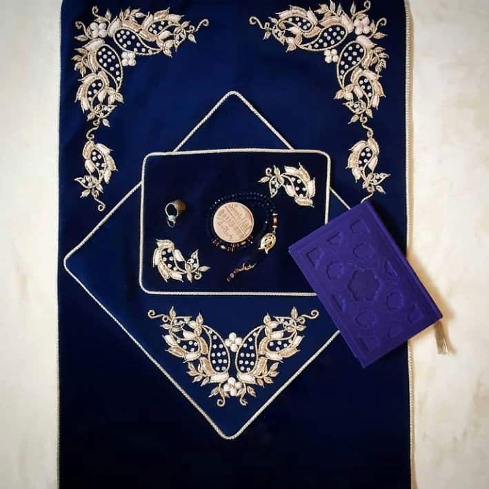 تصویر 3 از سجاده مخمل سرمه ای با تراکم بالا