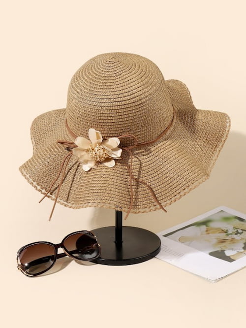 تصویر 1 از کلاه حصیری ساحلی عمده با مدل‌ های متنوع