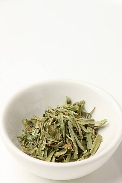 تصویر 3 از ترخون خشک مناسب استفاده در ترشیجات