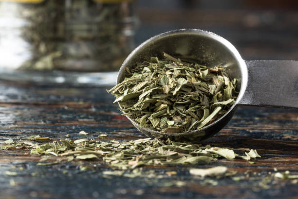 تصویر 3 از ترخون خشک با عطر تیز و طعم مطبوع