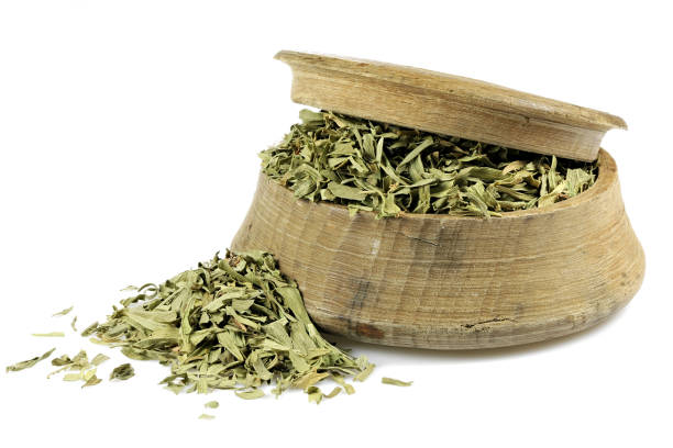 تصویر 3 از ترخون خشک خوش‌ عطر با روند خشک‌ سازی استاندارد