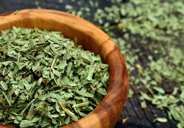 تصویر 1 از ترخون خشک خوش‌ عطر با روند خشک‌ سازی استاندارد