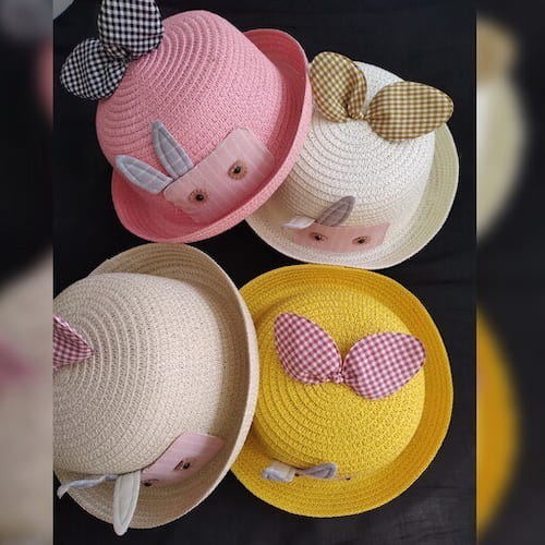 تصویر 5 از کلاه حصیری ساحلی فانتزی عروسکی بچه‌ گانه + مناسب ساحل