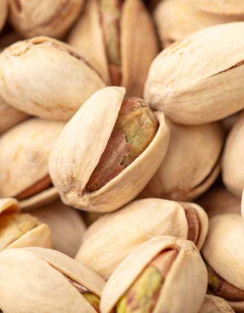 تصویر 2 از پسته اکبری شور با مغز سالم و خوشمزه