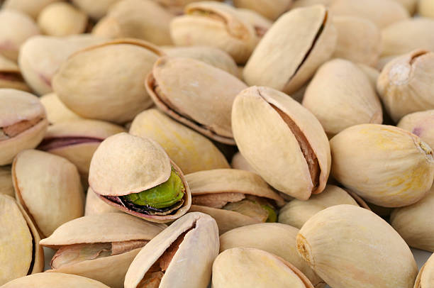 تصویر 3 از پسته اکبری خام درجه یک مفید برای سلامتی