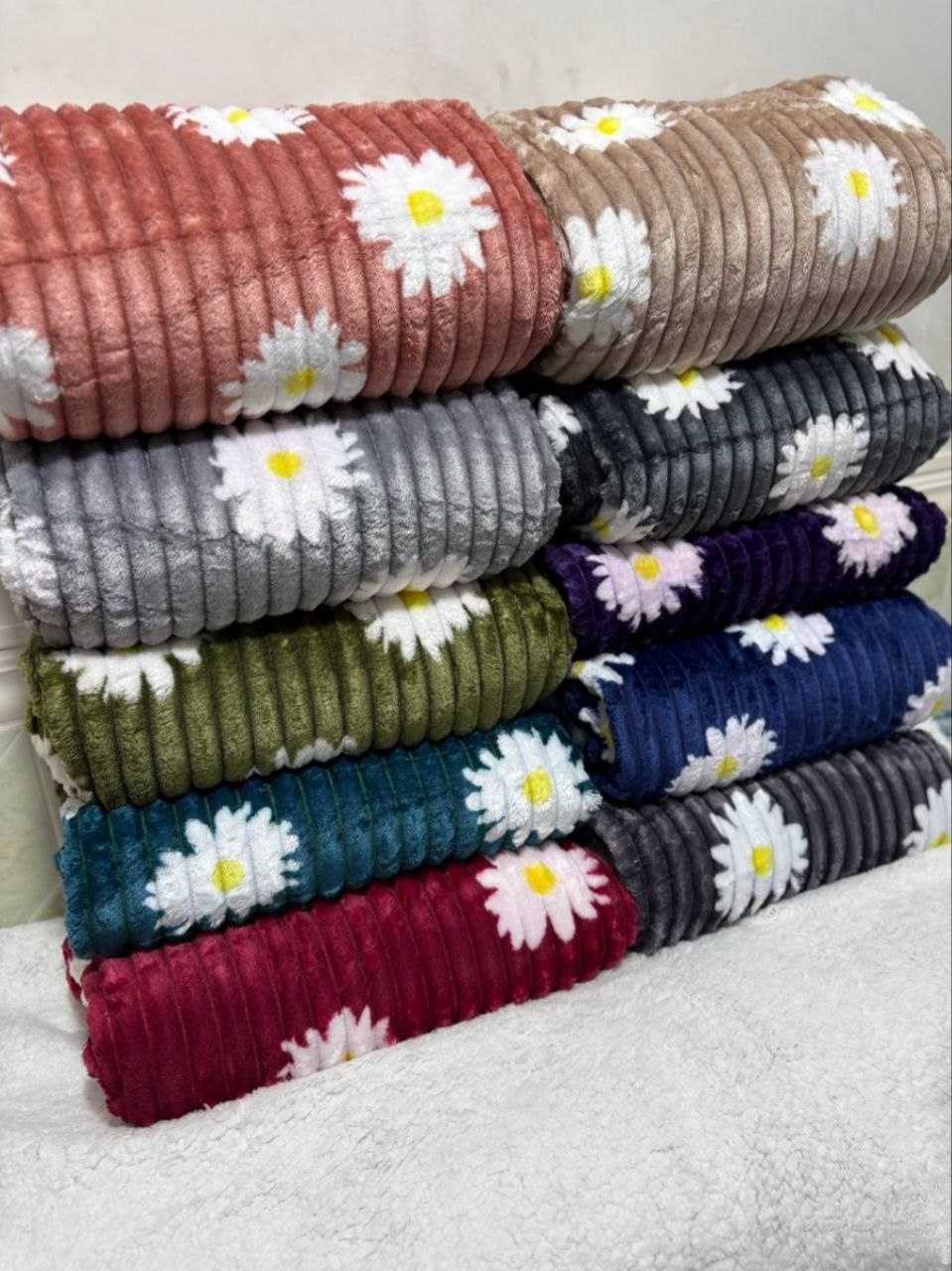 تامین مستقیم و خرید از کارخانه پتو گلدار کرکره ای