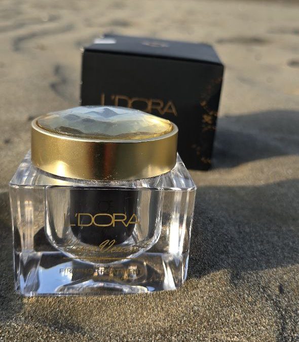 تصویر 2 از کرم لیفت صورت وایپر با تاثیر عمیق بر لایه‌ های پوستی