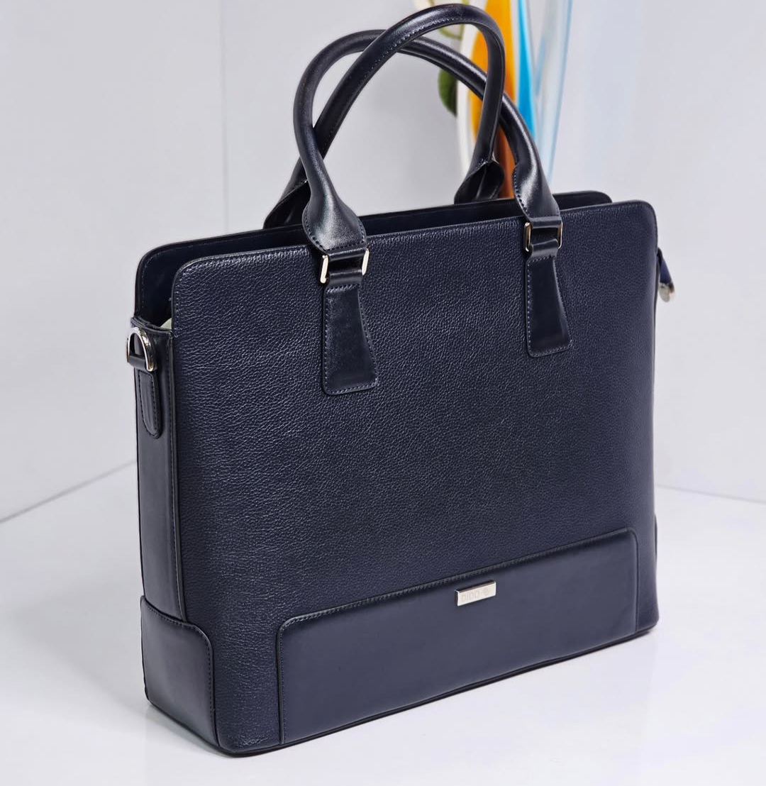 تصویر 1 از کیف دوشی و دستی زنانه چرم طبیعی با قیمت بی نظیر