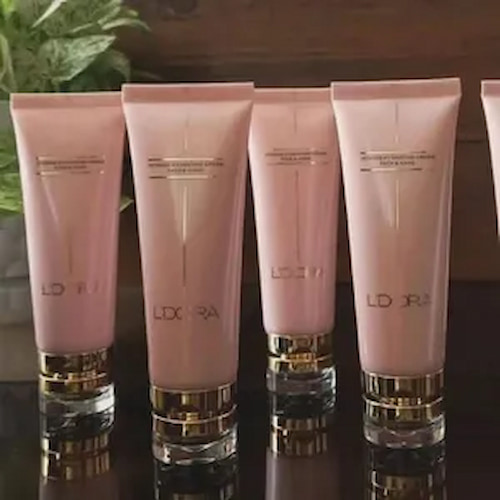 کرم آبرسان لدورا با فرمول عمیق آبرسانی