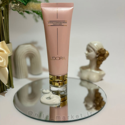 آبرسان لدورا باعث افزایش نرمی و انعطاف‌ پذیری پوست