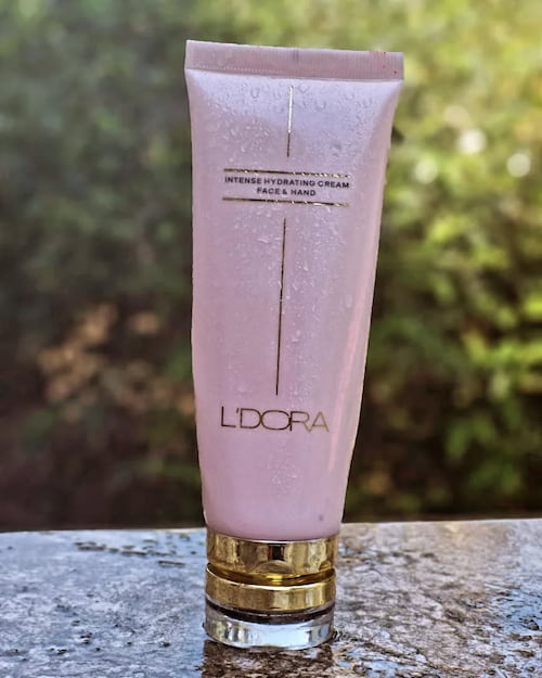 آبرسان لدورا مناسب برای استفاده بعد از شست‌ و شوی صورت