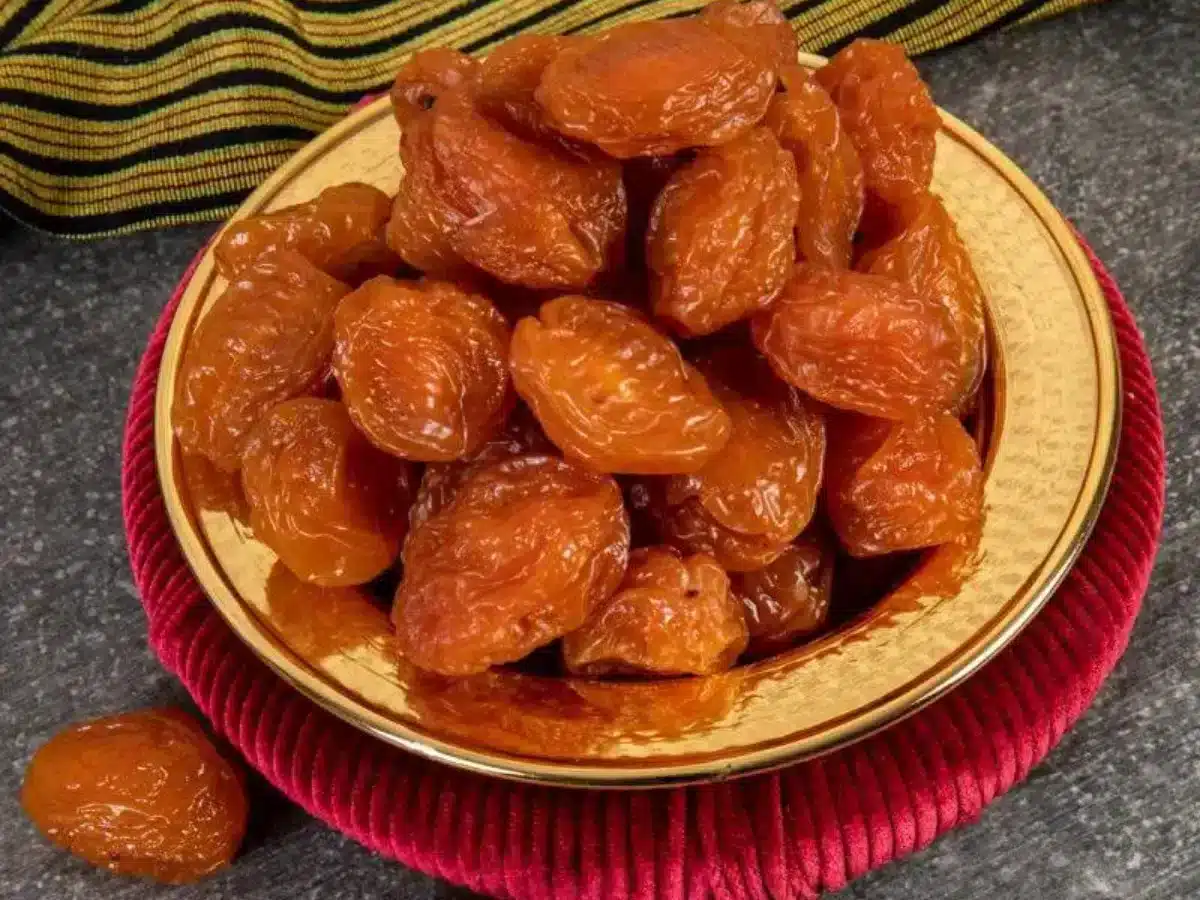 تصویر 1 از آلو بخارا درشت با بافت نرم و خوش‌ طعم