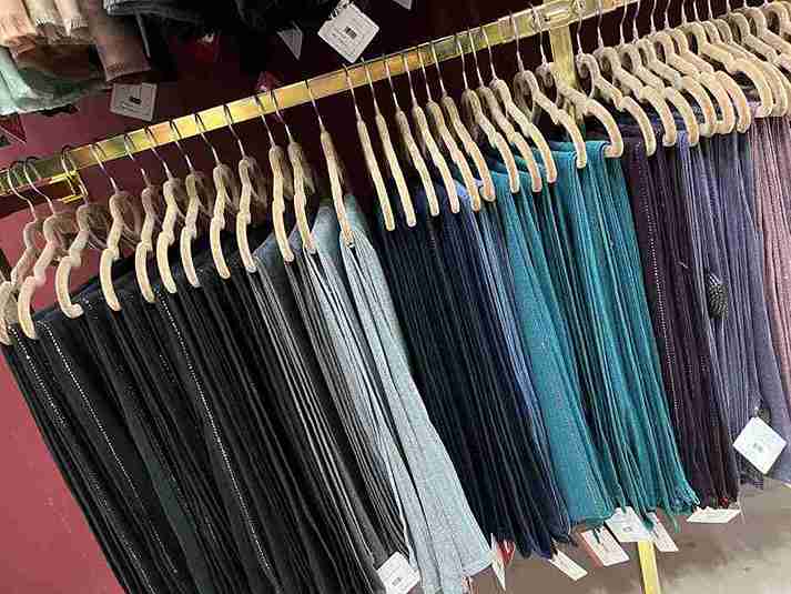 تصویر 2 از قیمت خرید شال کشی نگین دار با فروش عمده