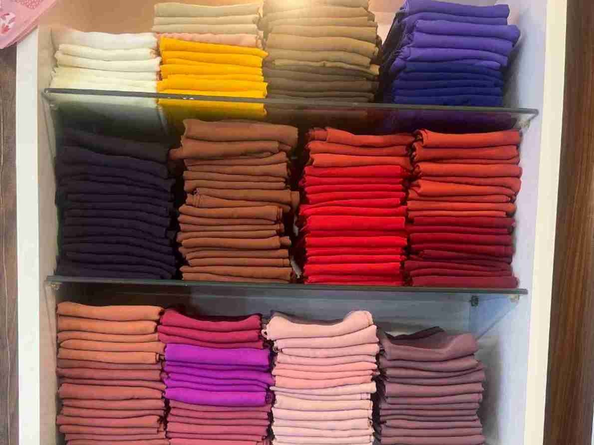 تصویر 4 از فروش روسری کشدار نارا + قیمت خرید به صرفه