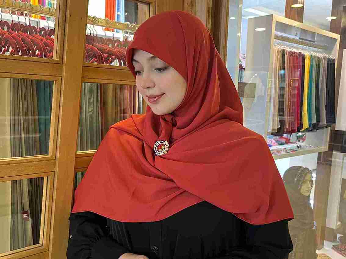 تصویر 1 از قیمت روسری حریر کرپ نارا + خرید باور نکردنی