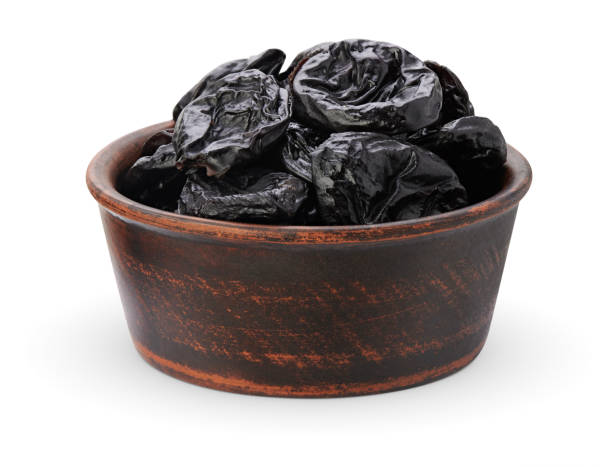 تصویر 2 از آلو بخارای سیاه کمک‌ کننده به بهبود هضم