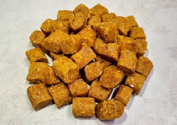 تصویر 3 از موز خشک حبه‌ ای طبیعی و خوشمزه برای میان وعده سالم