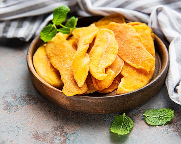 انبه خشک پاکستانی تازه و با کیفیت بدون افزودنی شیمیایی