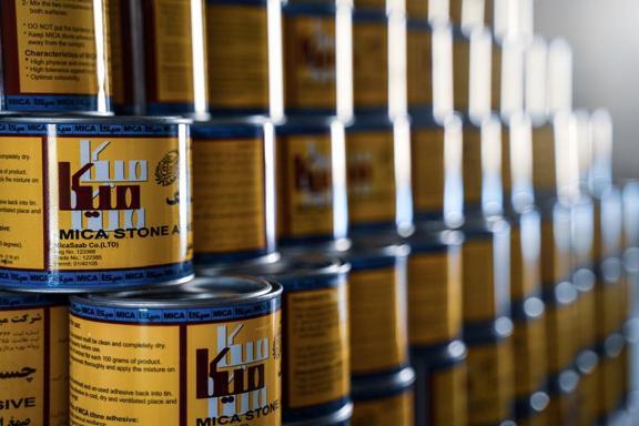 تصویر 5 از چسب سنگ‌های بی‌رقیب میکا نیم کیلویی، فروش عمده با قیمت منصفانه