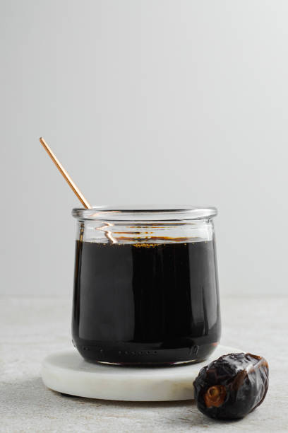 تصویر 3 از شیره خرما با عطر گرم و دل‌ نشین خرما