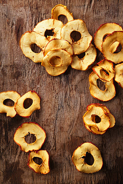 تصویر 3 از سیب خشک تازه با طعم شیرین و طبیعی