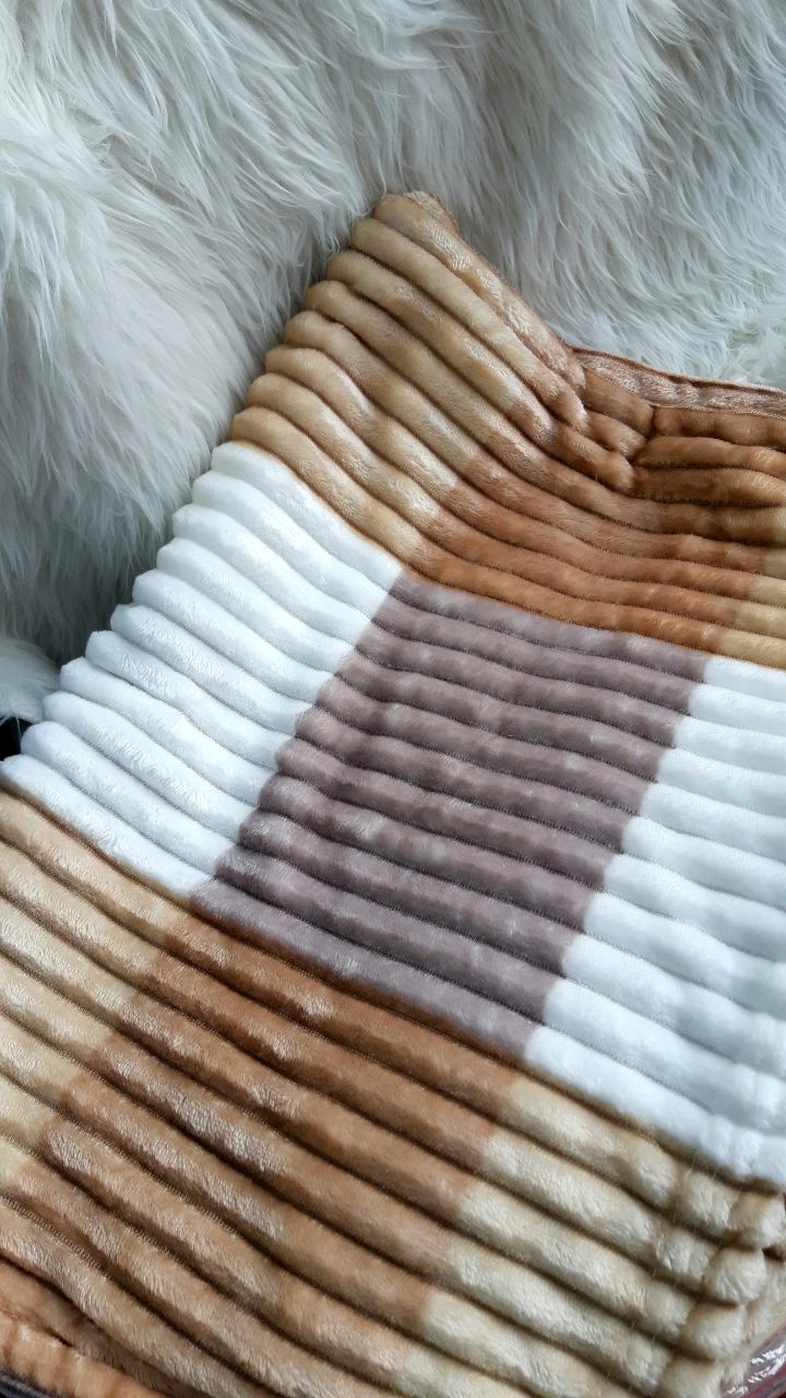 تصویر 2 از پخش عمده روبالشتی پلیسه چهارخونه + خرید از کارخانه