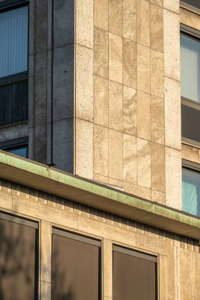 تصویر 2 از قیمت سنگ نما ساختمان