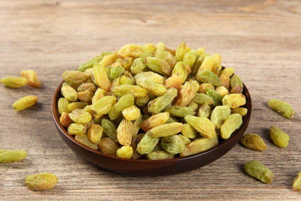 تصویر 2 از خرید فوری کشمش سبز + فروش عمده