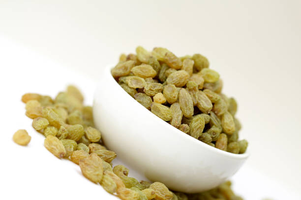 عرضه مستقیم کشمش سبز + قيمت به صرفه