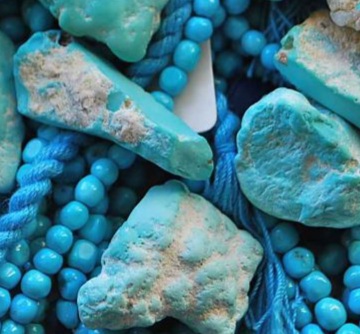 تصویر 3 از سنگ فیروزه تار عنکبوتی + انتخابی خاص برای جواهرات