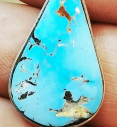 تصویر 1 از سنگ فیروزه نیشابور + مناسب کارگاه‌ های جواهرسازی