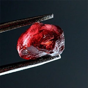 تصویر 1 از سنگ یاقوت سرخ طبیعی + مناسب انگشتر و گردنبند