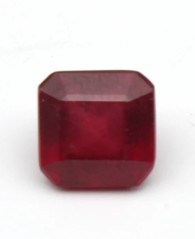 تصویر 1 از سنگ یاقوت سرخ طبیعی تراش‌ خورده