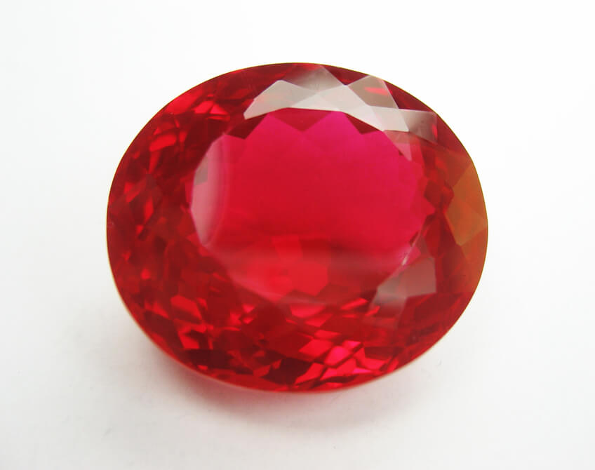 تصویر 5 از سنگ یاقوت سرخ طبیعی تراش‌ خورده