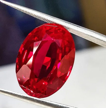 تصویر 4 از سنگ یاقوت سرخ طبیعی تراش‌ خورده